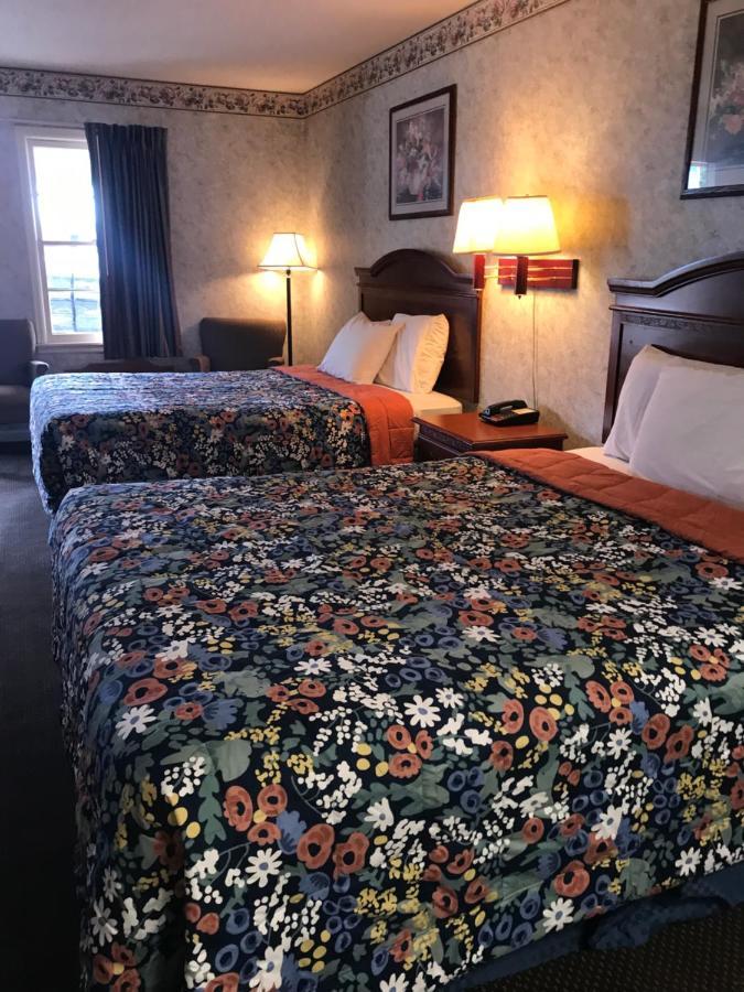 Merrimac Inn & Suites Вильямсбург Экстерьер фото